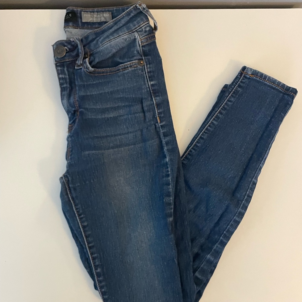 Aero skinny jeans